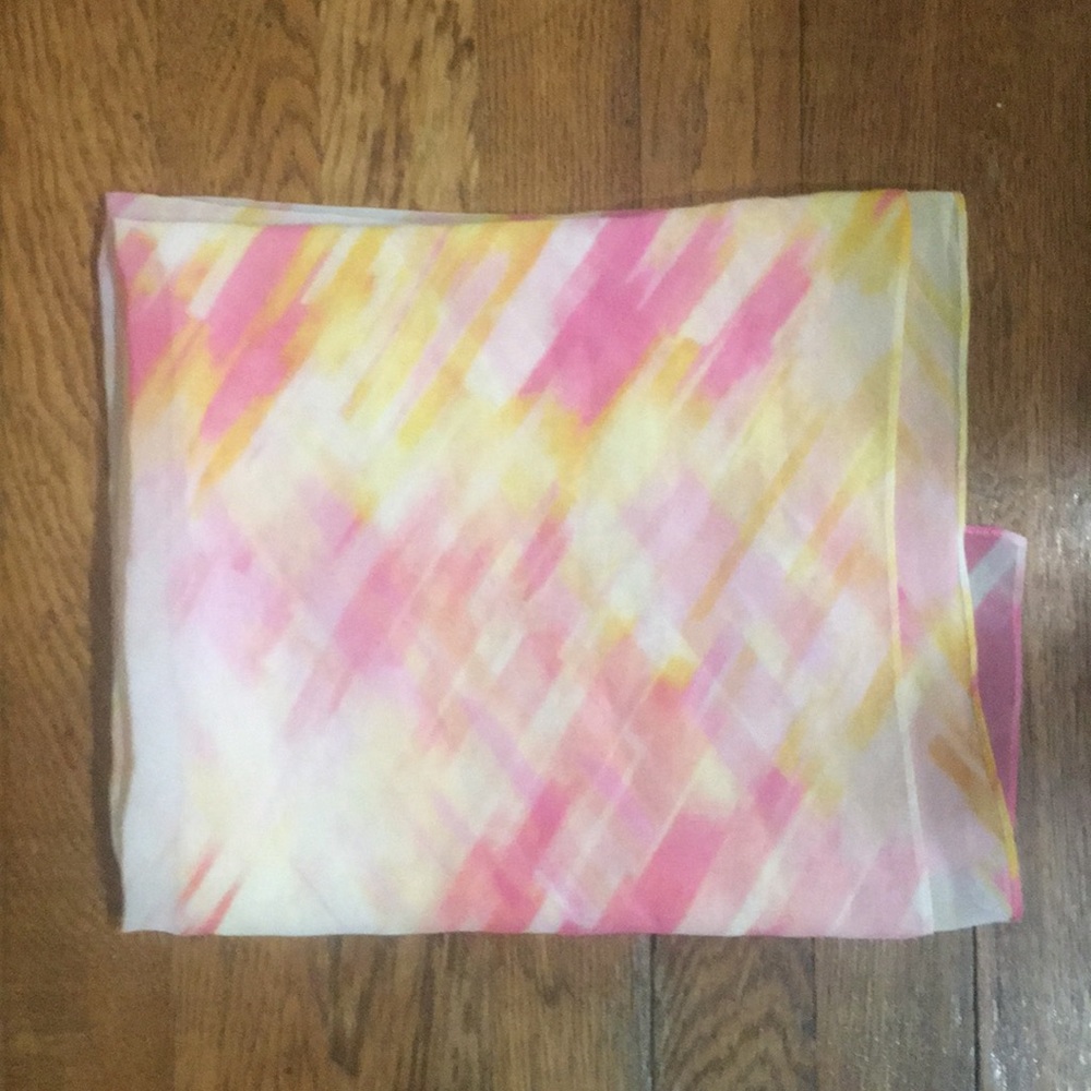 🌸🌼Calvin Klein Blush Pink/Yellow Light Scarf